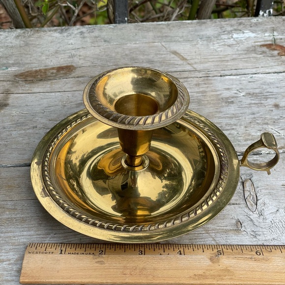 Vintage Brass candlestick holder - Picture 4 of 9